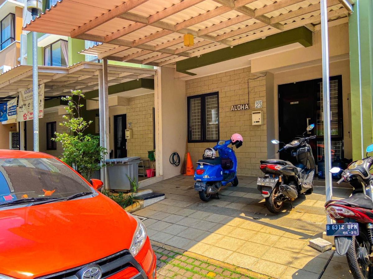 טנגרנג Aloha Guest House - 1 Male Only מראה חיצוני תמונה